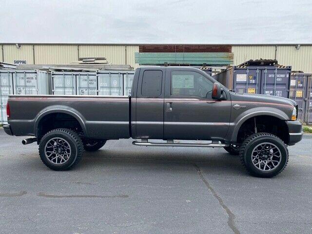 fully loaded 2004 Ford F 250 4×4