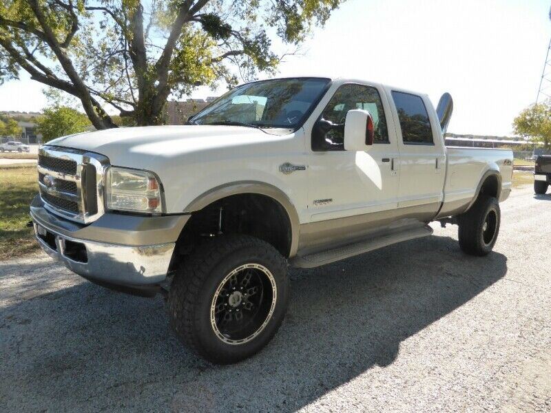 very nice 2006 Ford F 350 Crew Cab 172 King Ranch 4×4