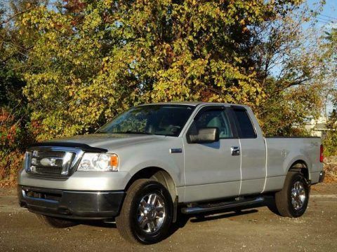 very clean 2007 Ford F 150 XLT 4X4 for sale