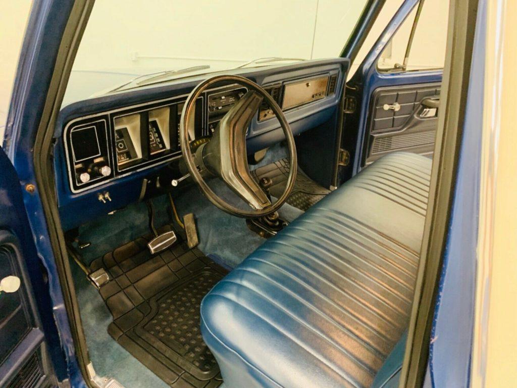 restored 1979 Ford F 150 Custom 4×4