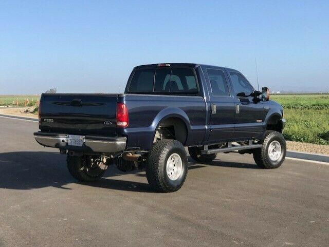 some imperfections 2003 Ford F 250 Super DUTY 4×4