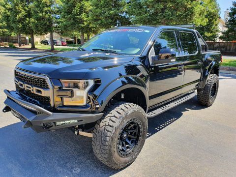 low miles 2018 Ford F 150 Raptor Supercrew 4&#215;4 for sale
