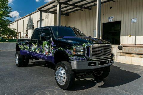 nicely modified 2005 Ford F 350 4&#215;4 for sale