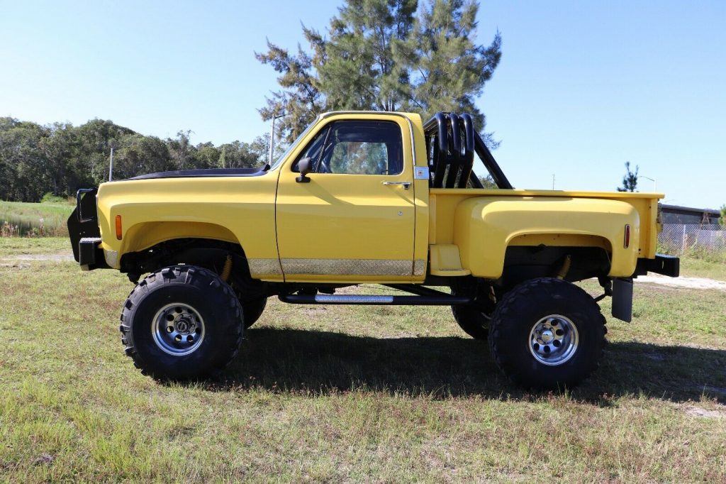 perfectly modified 1976 Chevrolet C 10 4×4