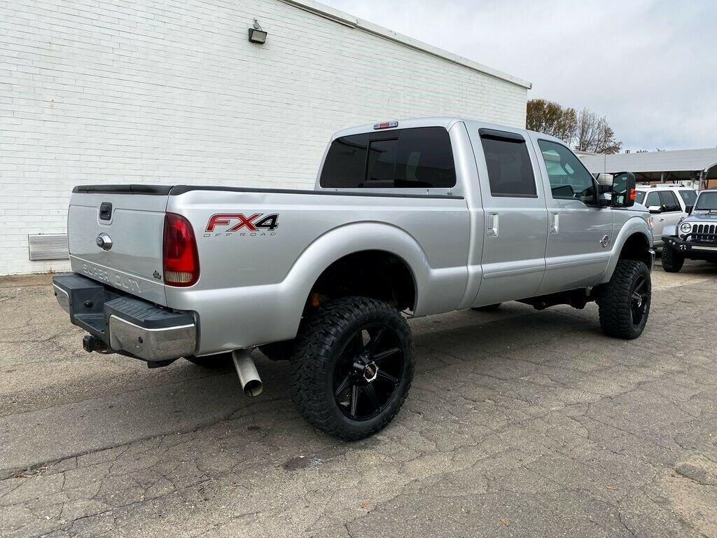 fully loaded 2015 Ford F 250 Lariat 4×4