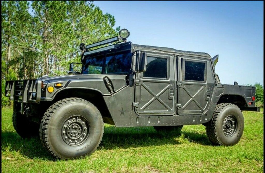 low miles 1989 AM General M998 Humvee military 4×4