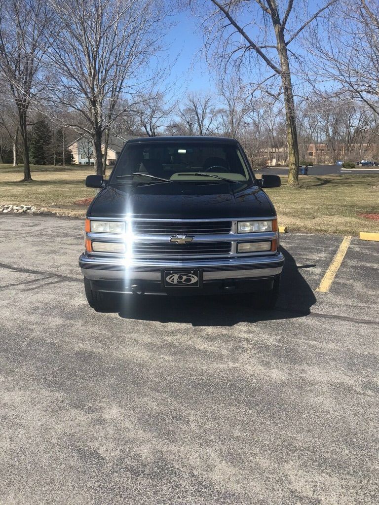 1996 Chevrolet K1500 Extended Cab 4×4 [well maintained by dealer]
