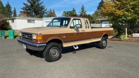 1989 Ford F-250 XLT Lariat 4&#215;4 [great condition] for sale