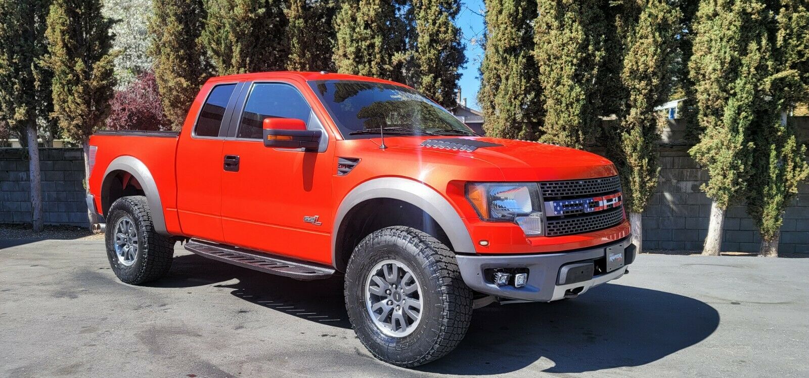 2011 Ford F-150 SVT RAPTOR Supercab 4×4 [never offroaded] for sale