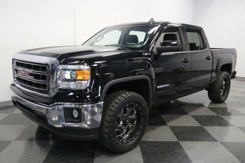 2015 GMC Sierra 1500 Crew Cab 4×4 [loaded with goodies]