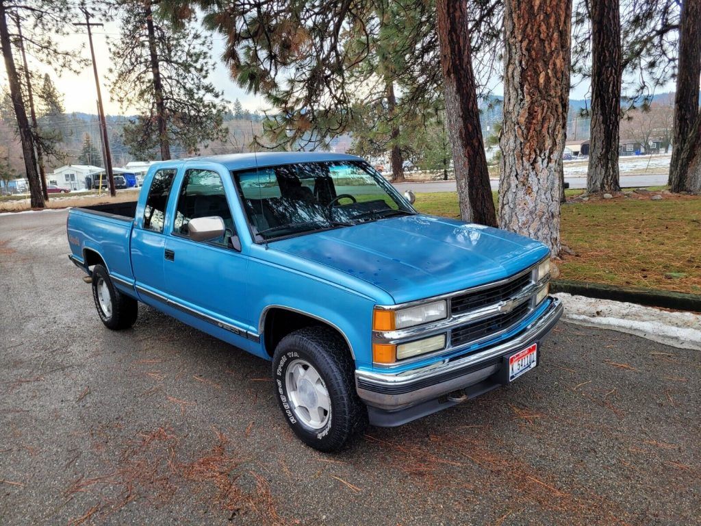 1994 Chevrolet Silverado K2500 4×4 [fully loaded]
