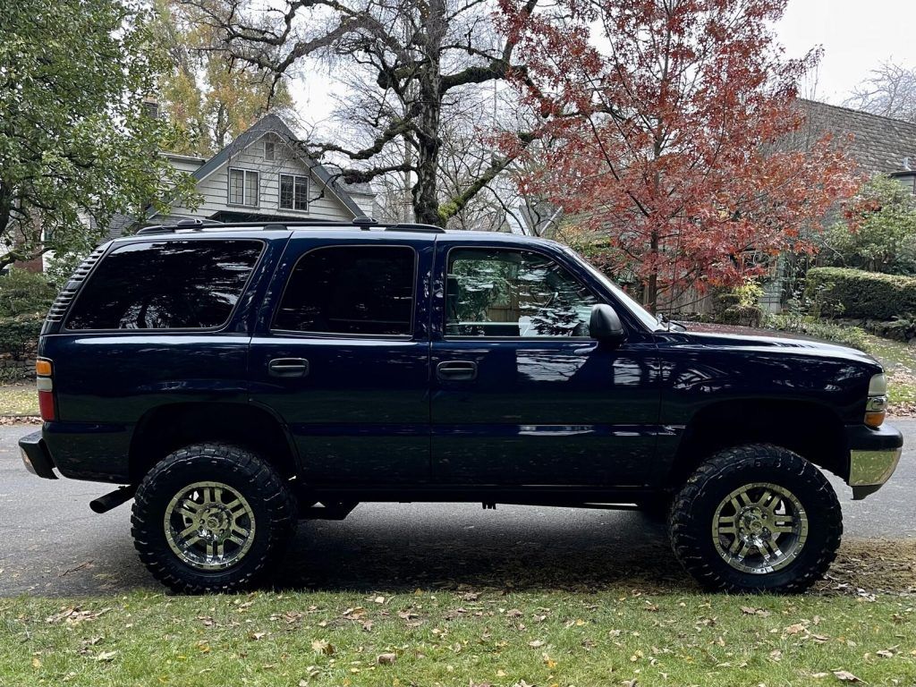 2006 Chevrolet Tahoe LS 4DR 4X4 Lifted SUV