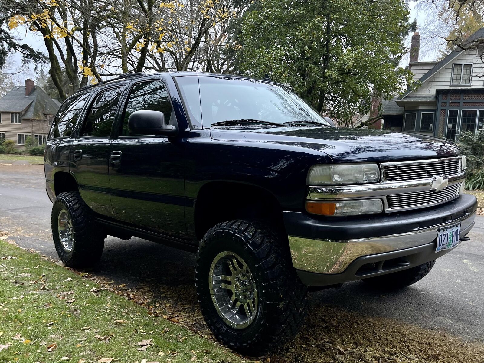 2006 Chevrolet Tahoe LS 4DR 4X4 Lifted SUV for sale