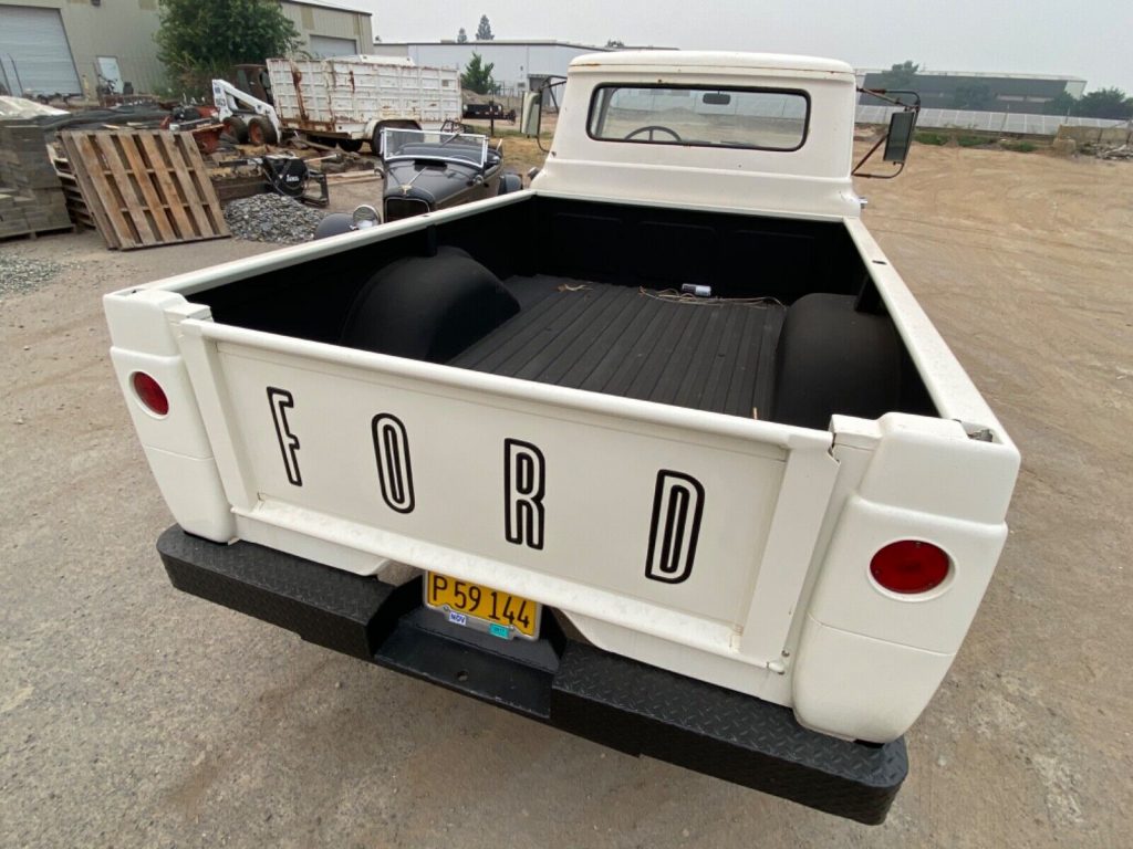 1960 Ford F-100 Deluxe 4×4 (factory original 4×4]