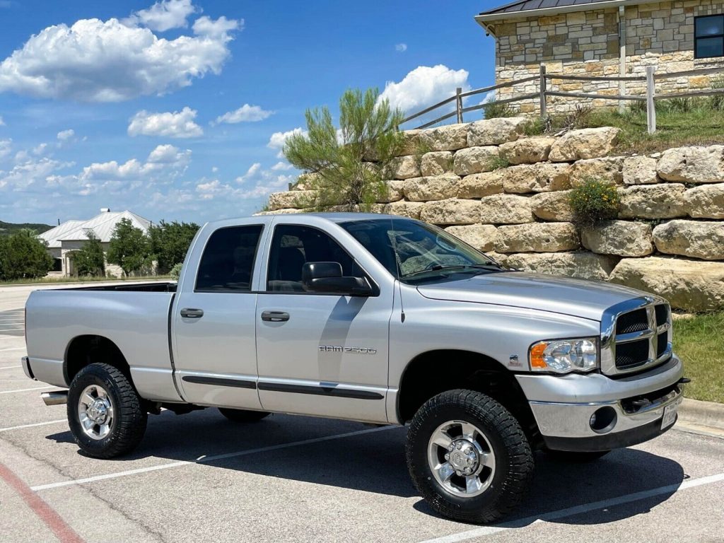 2005 Dodge Ram 2500 4×4 [drives extremely well]