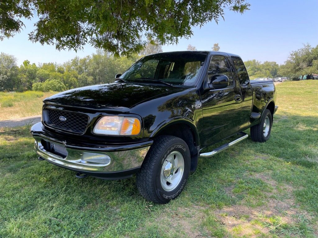 1997 Ford F-150 XLT Supercharged 4×4 [needs nothing]