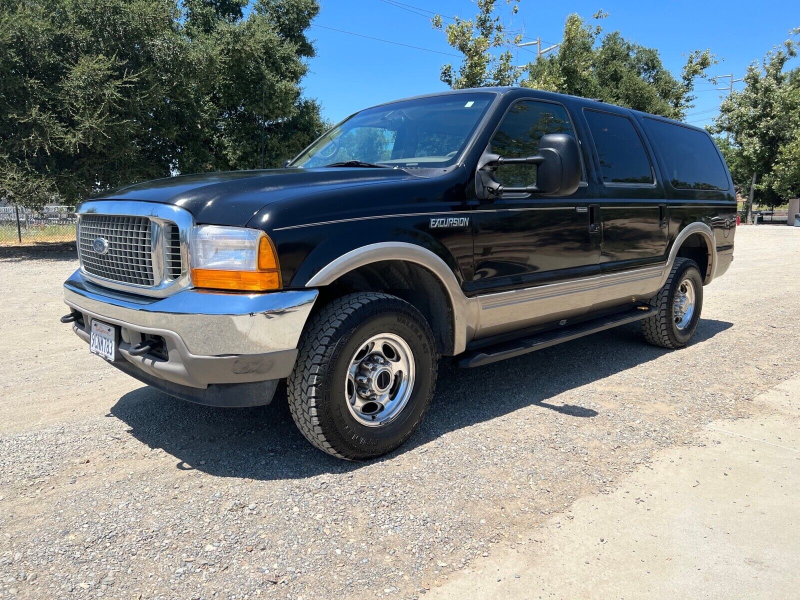 2001 Ford Excursion 4×4 Limited Triton V-10 [great shape] for sale