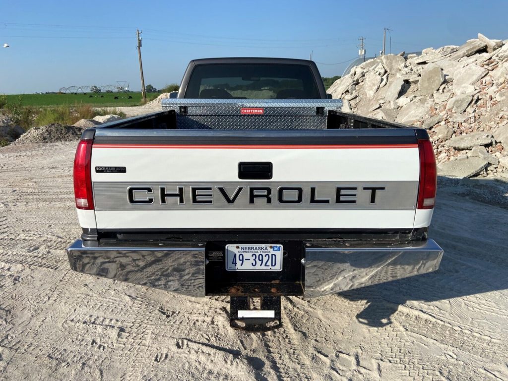 1992 Chevrolet K1500 Silverado 4×4 [unrestored survivor]