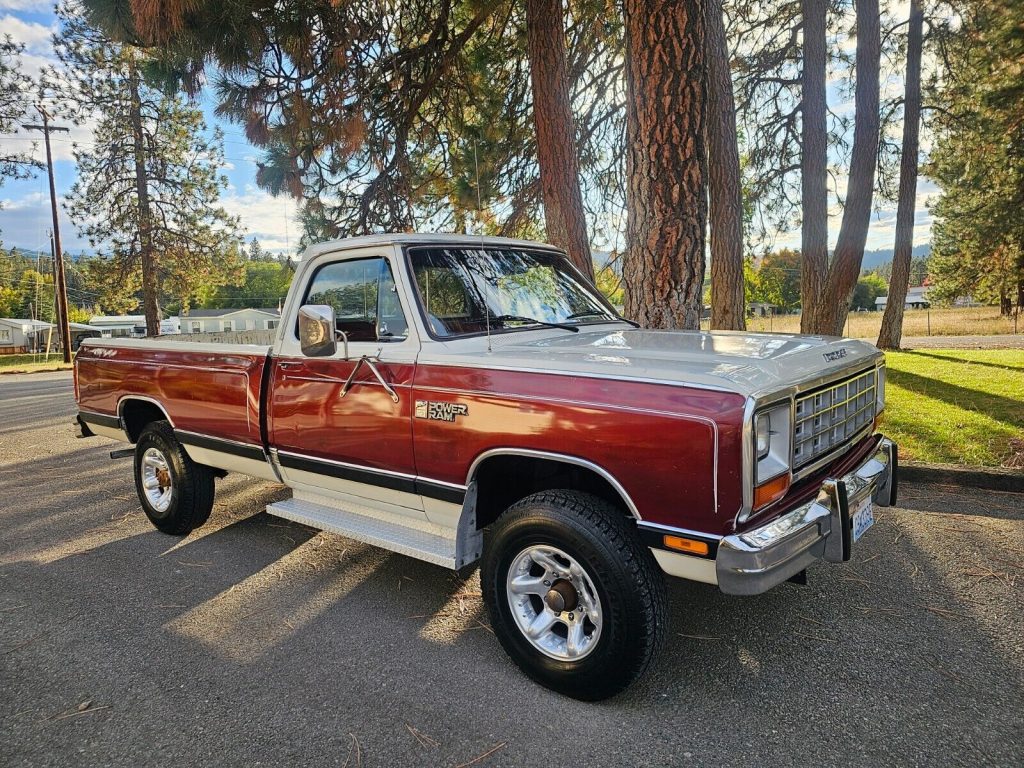 1985 Dodge Ram 3500 4X4 [survivor]