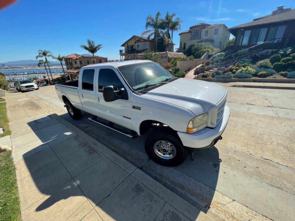 2004 Ford F-350 XLT 4×4 [upgraded]