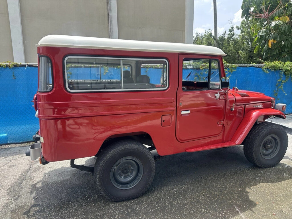 1974 Toyota Fj43 Land Cruiser