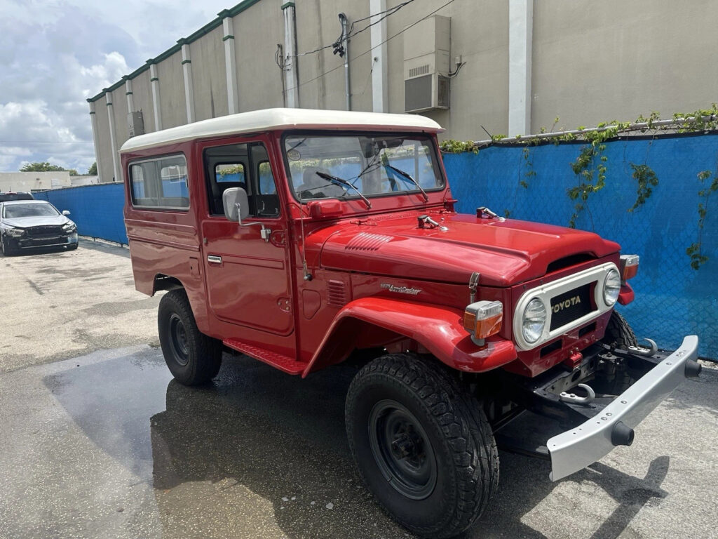 1974 Toyota Fj43 Land Cruiser