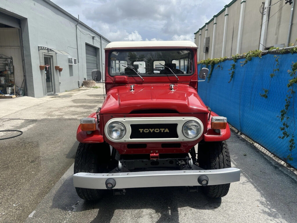1974 Toyota Fj43 Land Cruiser