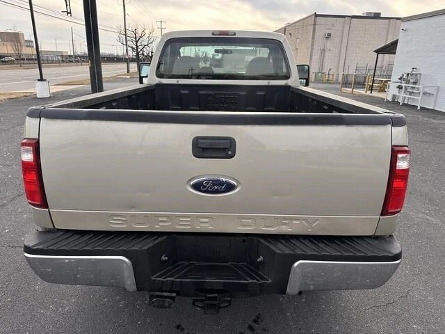 2009 Ford F-250 F250 XL 4WD 4X4 LONG BED Pickup Truck 67K Mls!