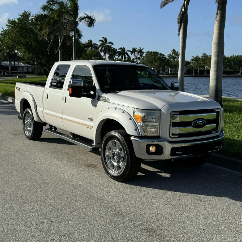 2015 Ford F-350 4X4 KING Ranch 1owner Clean Carfax Platinum