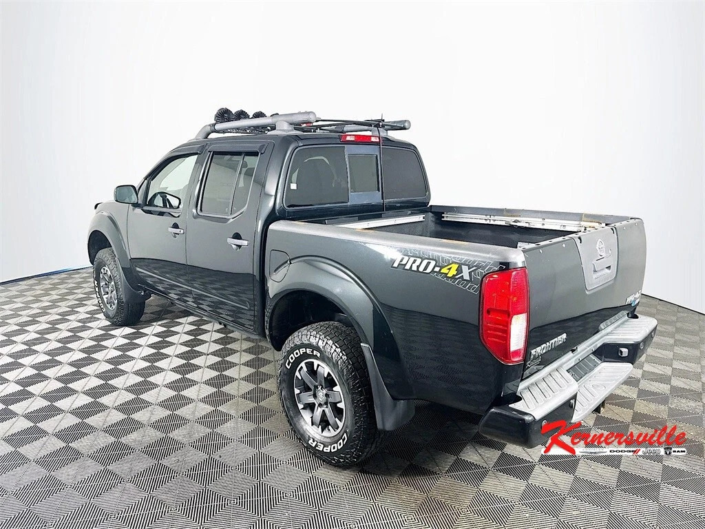 2018 Nissan Frontier Pro-4x 4WD 4dr Pickup Truck Navigation Sunroof