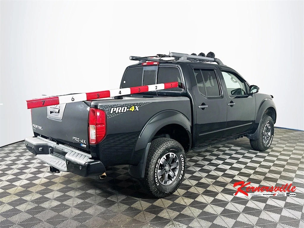 2018 Nissan Frontier Pro-4x 4WD 4dr Pickup Truck Navigation Sunroof